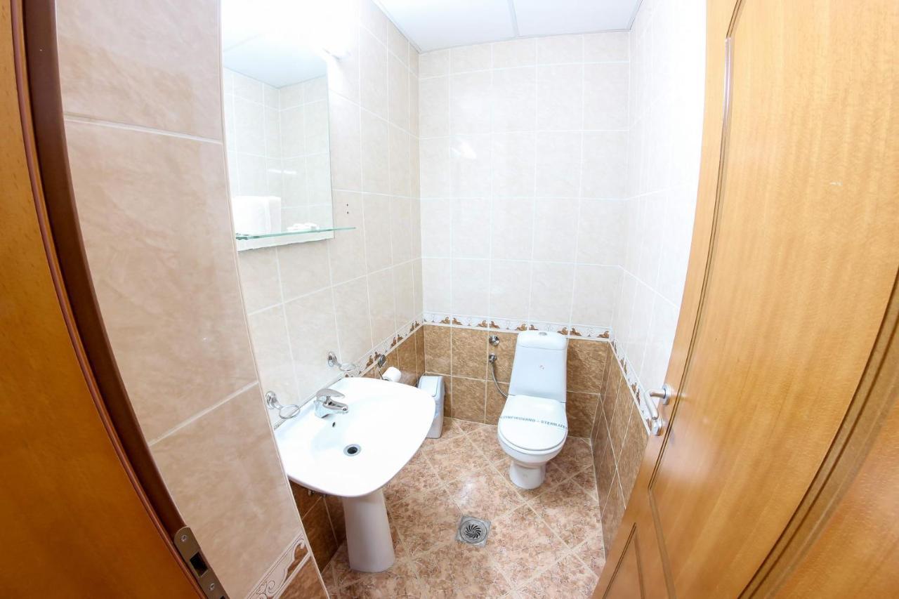 Hotel Ravni Gaj Knic Esterno foto
